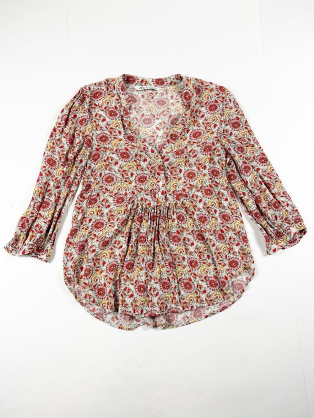 Zara Red Floral V-Neck‎ Tunic Blouse Small
